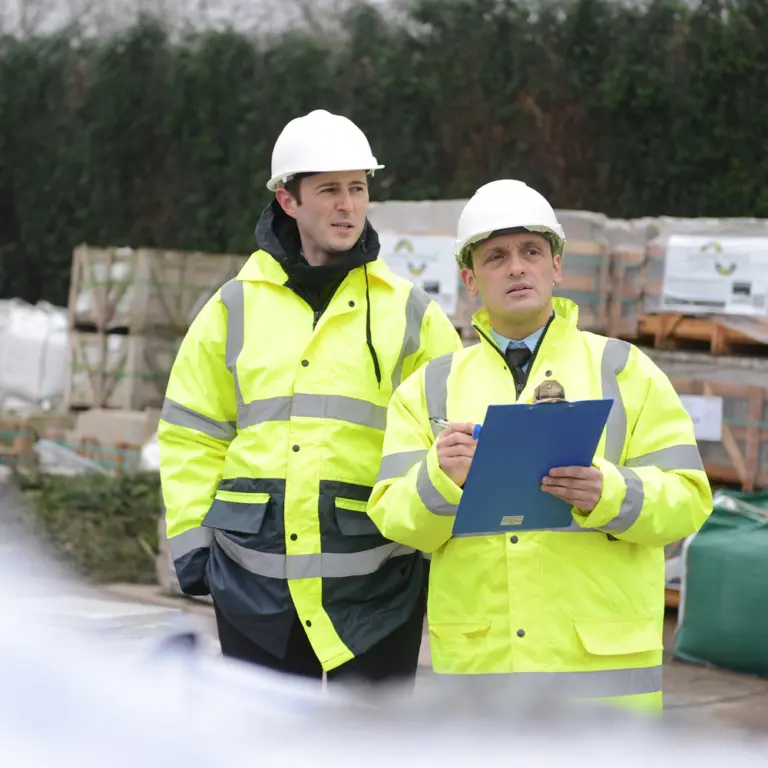 VEILIGHEIDSREGELS VOOR HEFTRUCKBESTUURDERS